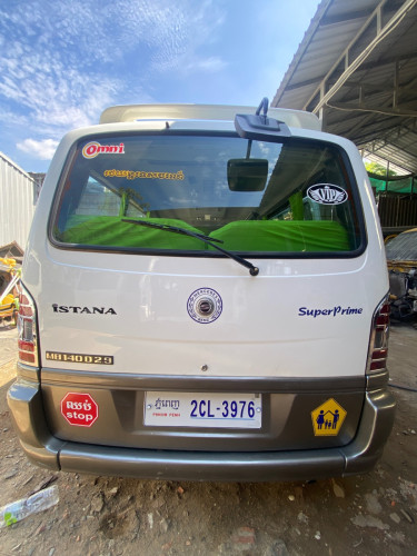 ឡានស្អាត2001