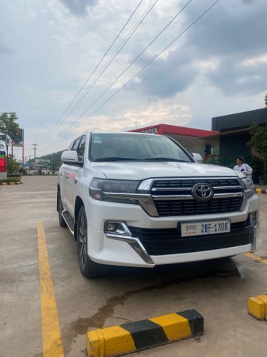 ឡានលក់ស្អាតអត់បុកអត់ប៉ះបើកដំបូលហ្វូលអប់សុិន/2010ឡើង2021