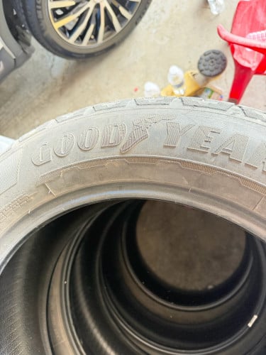 លក់សំបកកង់ 255/55R20