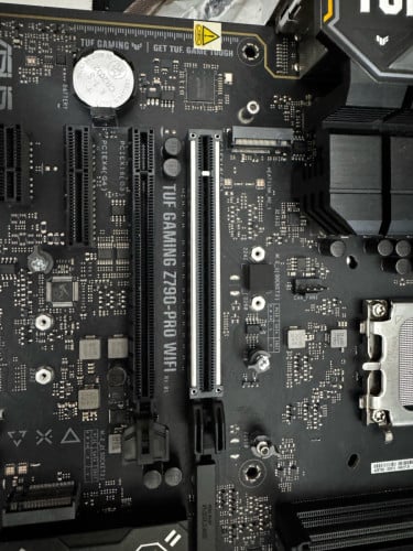 តម្លៃល្អអោយមេៗៗASUS TUF Z790-PRO WiFi D5