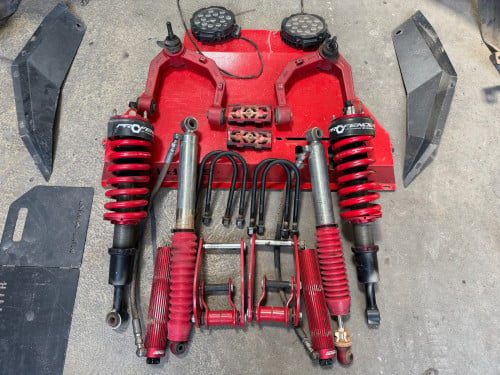 កាងដែកនិងប៊ូម​ Ford