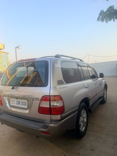 ឡានលក់Land ម៉ាស៊ូត:18800$
