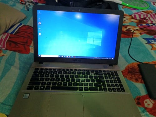 លក់ laptop asus X541U I5 ជំនាន់ទី7 Ram8G DDR4 SSD120G