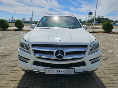 លក់ MERCEDES GL400 2015