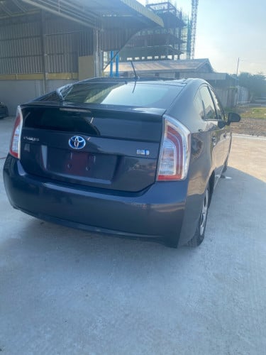 ឡានPrius 012 option 3