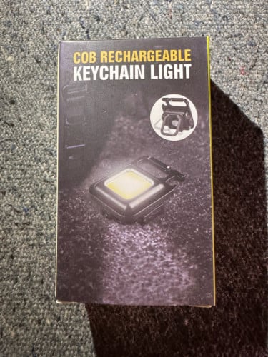 ភ្លើងបំភ្លឺនិងសុំជំនួយ Rechargeable LED Emergency Light