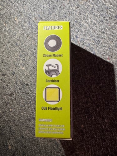 ភ្លើងបំភ្លឺនិងសុំជំនួយ Rechargeable LED Emergency Light