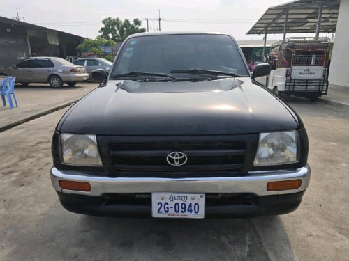លក់ឡានធូរថ្លៃ Toyota Tacoma ឆ្នាំ1997