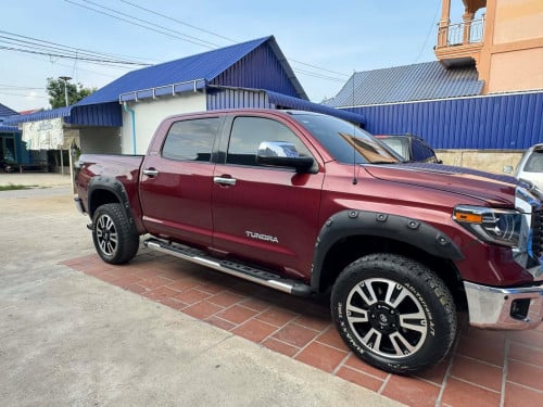 ឡានលក់ Toyota Tundra ឆ្នាំ08 ប៉ុង2 ឡានស្អាត