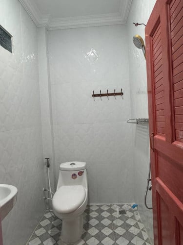 🏠House for rent 📍Location: Prey Prey,16 rooms, Rental price $1,600