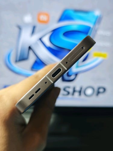 📱OPPO Find X9 Pro / China  💾RAM12G+12G/Storage256G✅នៅស្អាត99.99%👉មានប្រអប់ឆ្នាំងសាកហ្សុីន80W
