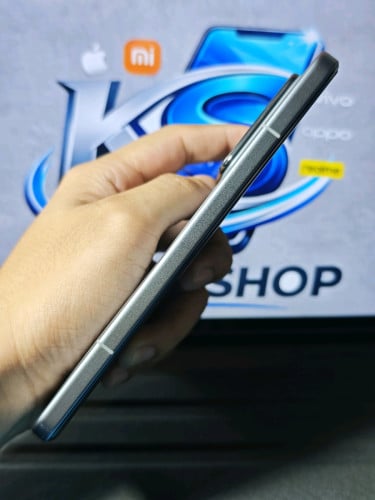 📱Xiaomi 15 Pro / China  💾RAM16G+16G / Storage512G✅នៅស្អាត99%(លក់មានការធានាត្រឹមត្រូវ)