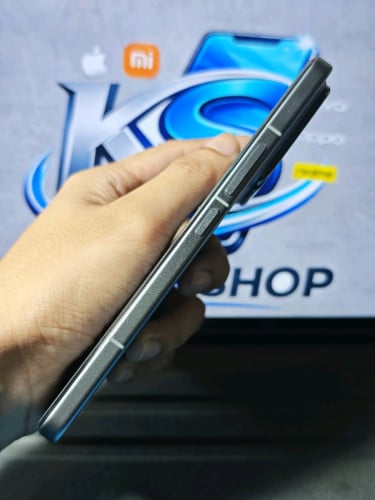📱Xiaomi 15 Pro / China  💾RAM16G+16G / Storage512G✅នៅស្អាត99%(លក់មានការធានាត្រឹមត្រូវ)