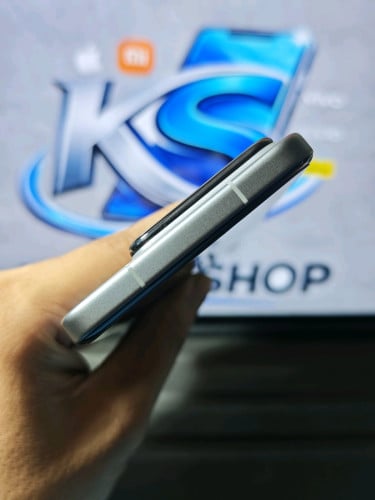 📱Xiaomi 15 Pro / China  💾RAM16G+16G / Storage512G✅នៅស្អាត99%(លក់មានការធានាត្រឹមត្រូវ)