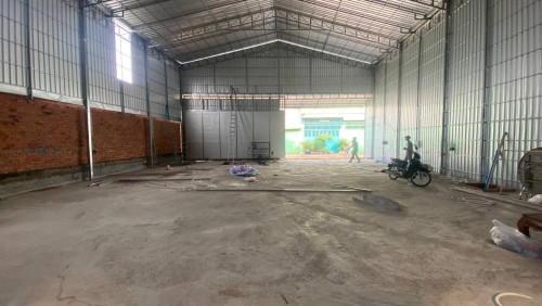🔰ឃ្លាំងស្តុកទំនិញជួលនៅជិតអុីអន2។
