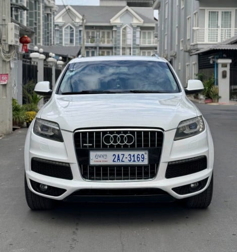 🚘 ស្តុបថ្មីAudi Q7 2011 ម៉ាស៊ីនV6 សាំង ថ្មីណាស់