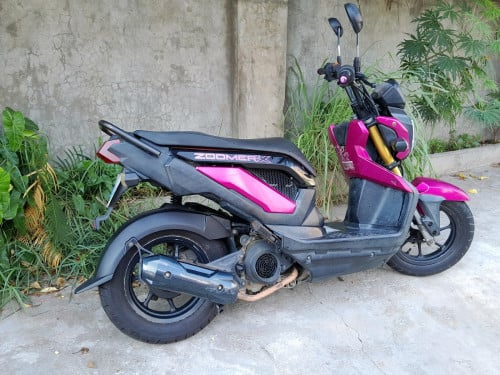 ម៉ូតូលក់ ZOOMER.X 015