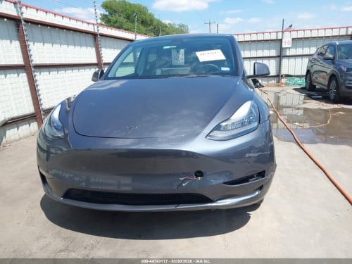 2021 Tesla Model Y Standard Range Rear-Wheel Drive 49084mi