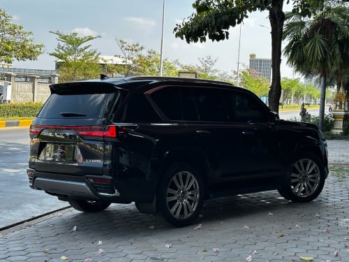 2023 LEXUS LX600 VIP 4 seats អារ៉ាប់