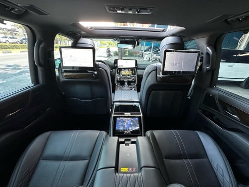 2023 LEXUS LX600 VIP 4 seats អារ៉ាប់