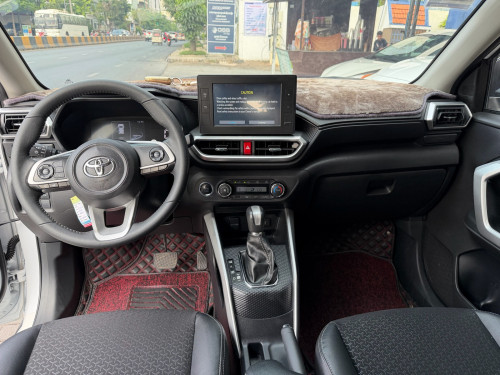 2023 Toyota Raize (27000km) អត់​បុក​ សោ2គ្រប់​ ម្ចាស់ដេីម​