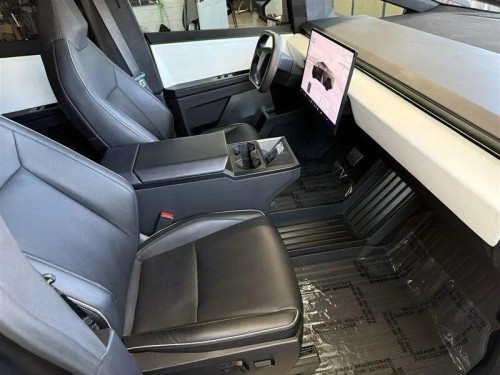 2024 Tesla Cybertruck AWD Full Option