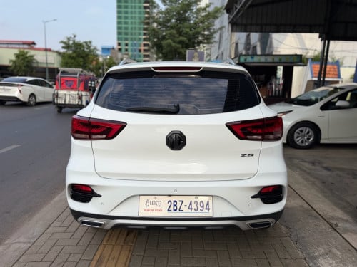 2025 MG ZS (1ម៉ឺនkm) ស៊ីនមួយជុំ​ សោ2គ្រាប់​ ម្ចាស់ដេីម