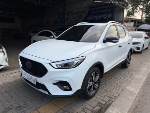 2025 MG ZS (1ម៉ឺនkm) ស៊ីនមួយជុំ​ សោ2គ្រាប់​ ម្ចាស់ដេីម