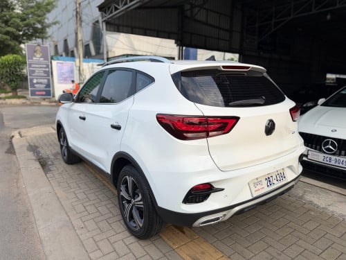 2025 MG ZS (1ម៉ឺនkm) ស៊ីនមួយជុំ​ សោ2គ្រាប់​ ម្ចាស់ដេីម