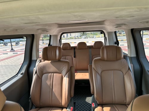 37000$🚘 ឡាន Hyundai Staria VIP Lounge 7-seater 2022