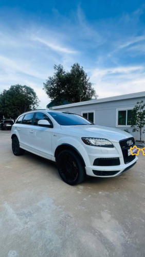 Audi Q7 បង់រំលោះសុទ្ធ​ 100%
