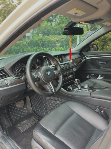BMW 528i up F10 2015