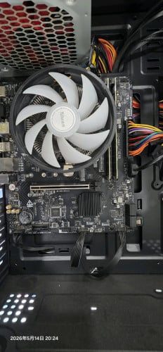 pcCase with power 500wa+mainbaord B760 95%