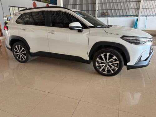 COROLLA CROSS 2023
