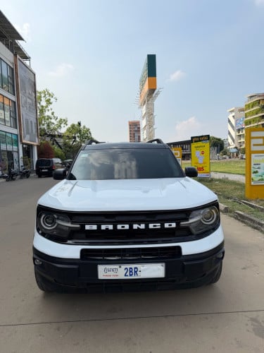 Ford bronco spot 2021 full option