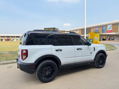 Ford bronco spot 2021 full option