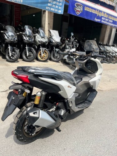 Honda ADV 2023 160cc ក្រដាស់ពន្ធ