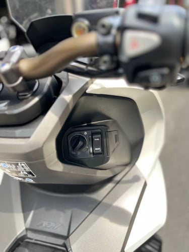 Honda ADV 2023 160cc ក្រដាស់ពន្ធ