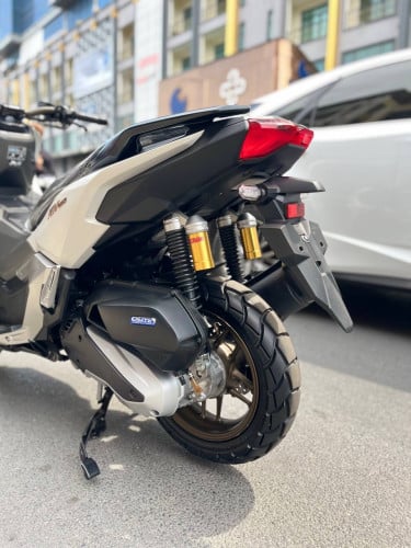 Honda ADV 2023 160cc ក្រដាស់ពន្ធ