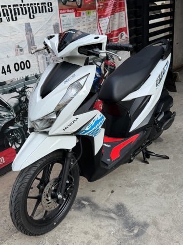 Honda Beat 2022 ម្ចាស់ដេីម