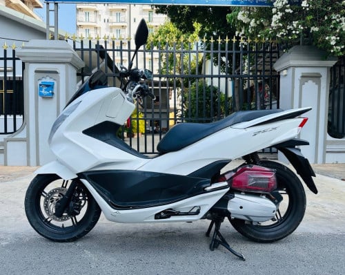 HONDA PCX 1110$,125cc,2017 Japan have ID card មានកាតគ្រី