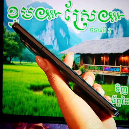 HONOR Magic 6 Pro Global (វ៉ៃដូរបាន)មានធានាច្បាស់លាស់ត្រឹមត្រូវ