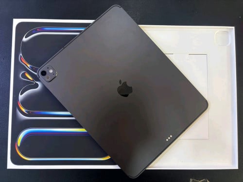 Ipad pro 13in M5 256G sim 98.99%