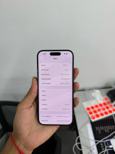 iPhone 15 pro 1TB LL/A សំនុំសុីន