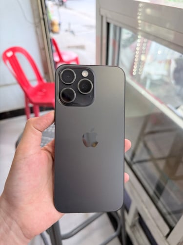 iPhone 15 pro max LL/A