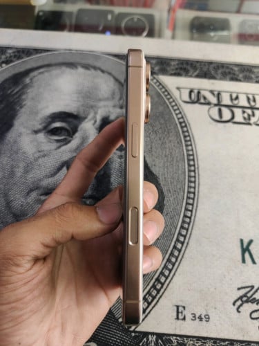 iPhone 16Pro