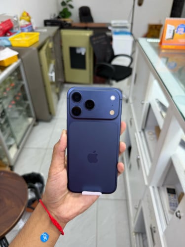 iPhone 17 promax 256G LL/A មួយទឹកអត់ទាន់មាននាក់ប្រើ