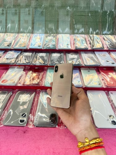 iPhone XS 64G LLA សានុំសុីន តម្លៃ 75$