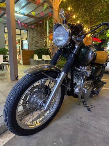 Kawasaki W800