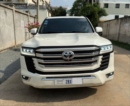 Land Cruiser.2008 ឡេីង 2023 Arab.Fulloption